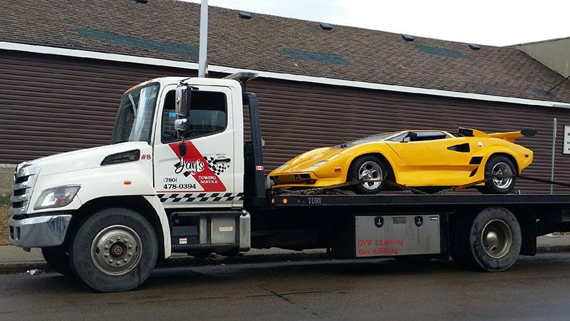 Fast Vehicle Towing in Edmonton